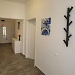 Elle With Free Private Parking Apartament