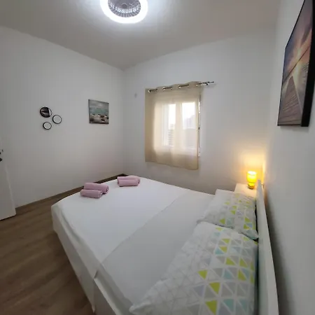 Apartamento Elle With Free Private Parking